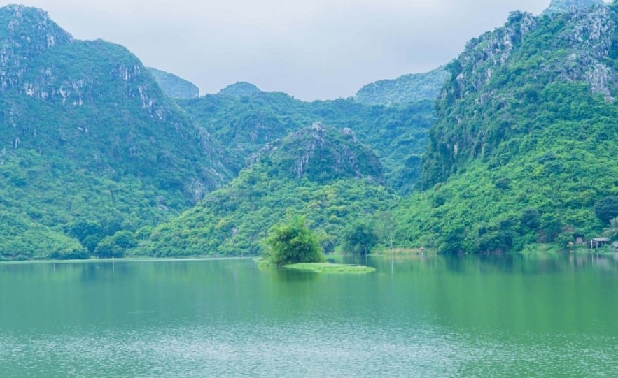 Tuy Lai Lake - A Heaven Of Peace Away From Bustling Cities