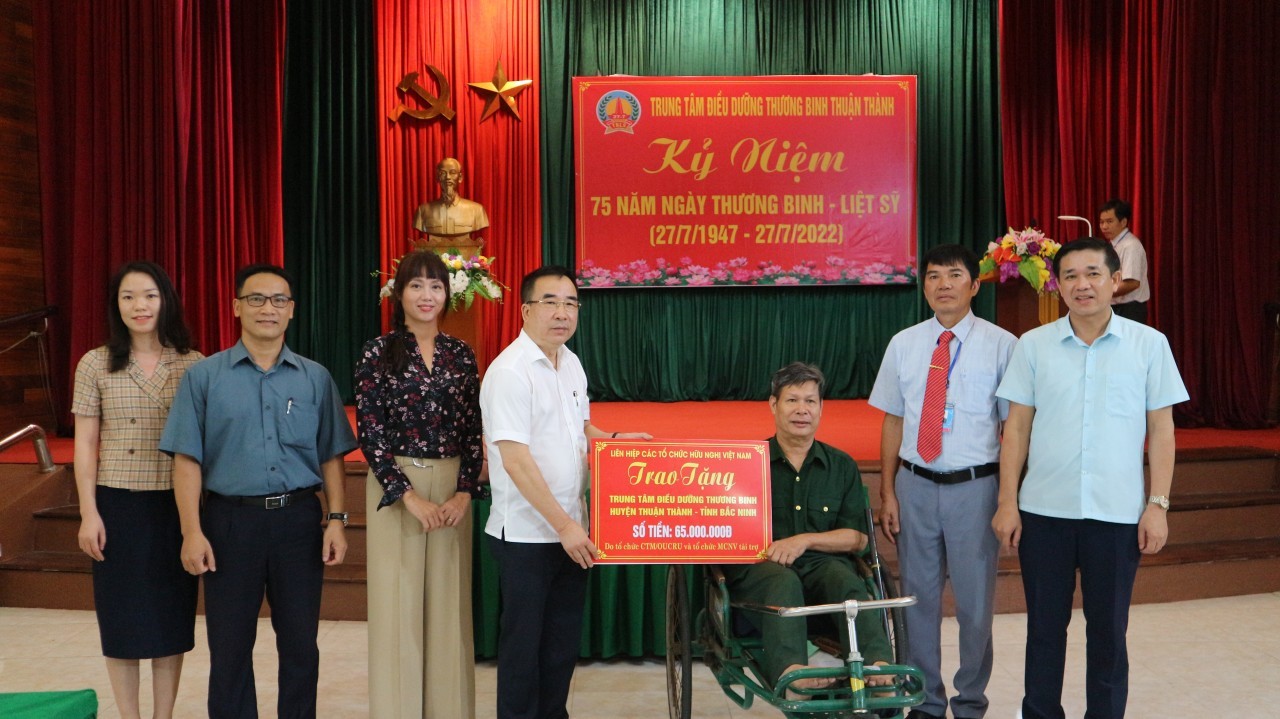 Dedication and Sacrifice of Revolution Contributors Shining Example for Generations