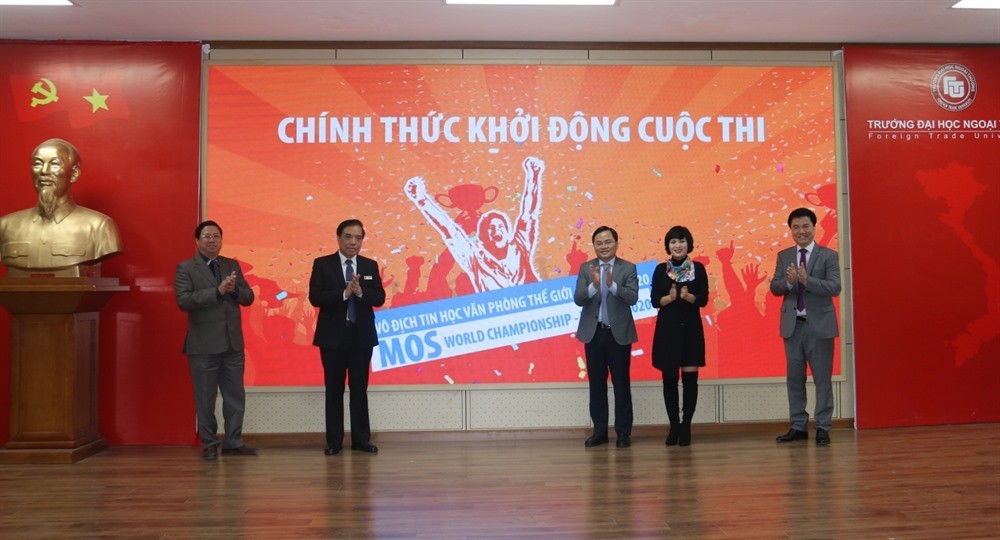 Hanoi Students Win World Office Informatics Competition