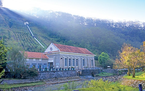 A Local Guide's to Vietnam's Top 7 Historic Destinations