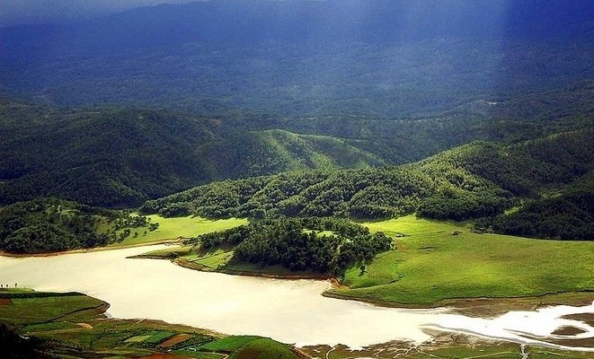 A Local Guide's to Vietnam's Top 7 Historic Destinations