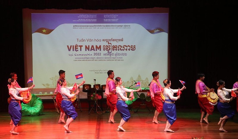 Vietnamese Culture Week opens in Cambodia