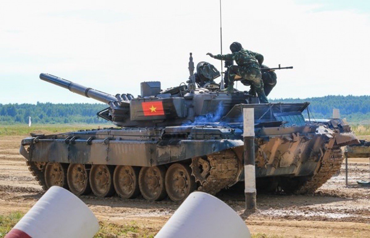 vietnam news today aug 15 army games 2022 vietnams first tank crew begin competition