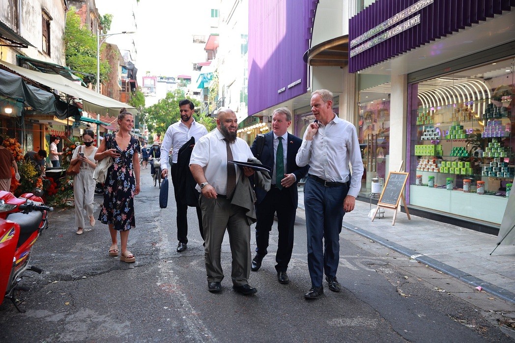 education among the uks top priorities in cooperation with vietnam