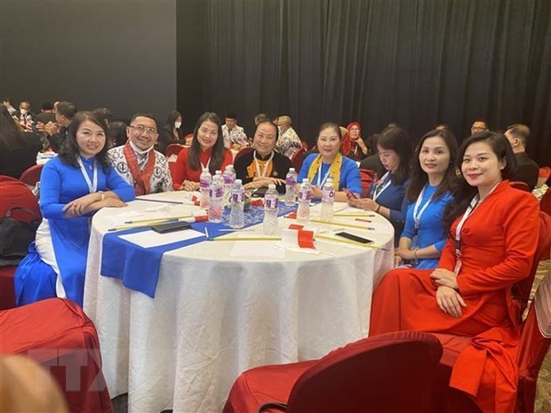 vietnam attends 36th asean plus one council of teachers convention