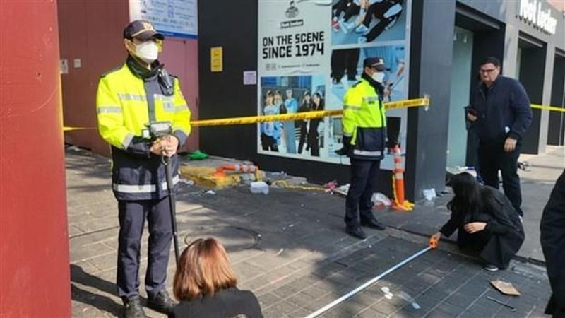 president sends condolences over seoul stampede