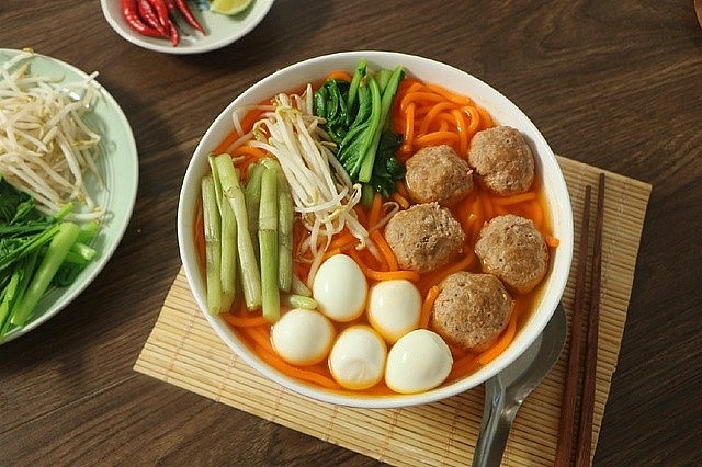 Red Vermicelli: Dak Lak's Delicious Delicacy