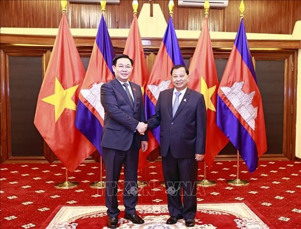 na chairman meets cambodian leaders