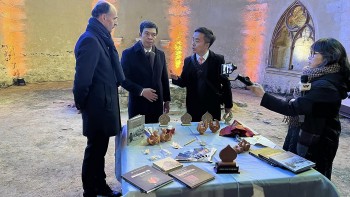 Exhibition of Thang Long Imperial's Heritage Opens in France