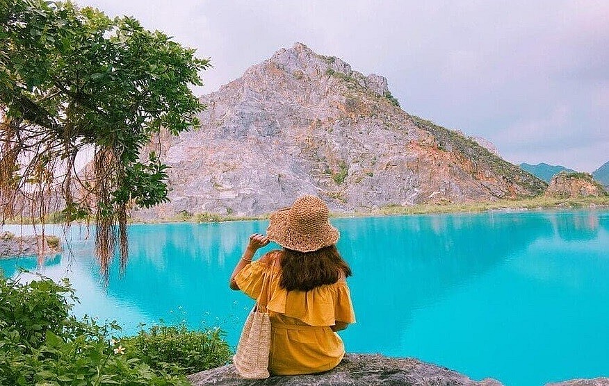 The Breathtaking Beauty of Am Chua Lake