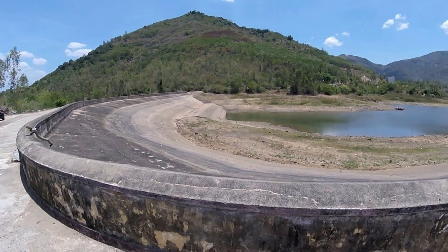 The Breathtaking Beauty of Am Chua Lake