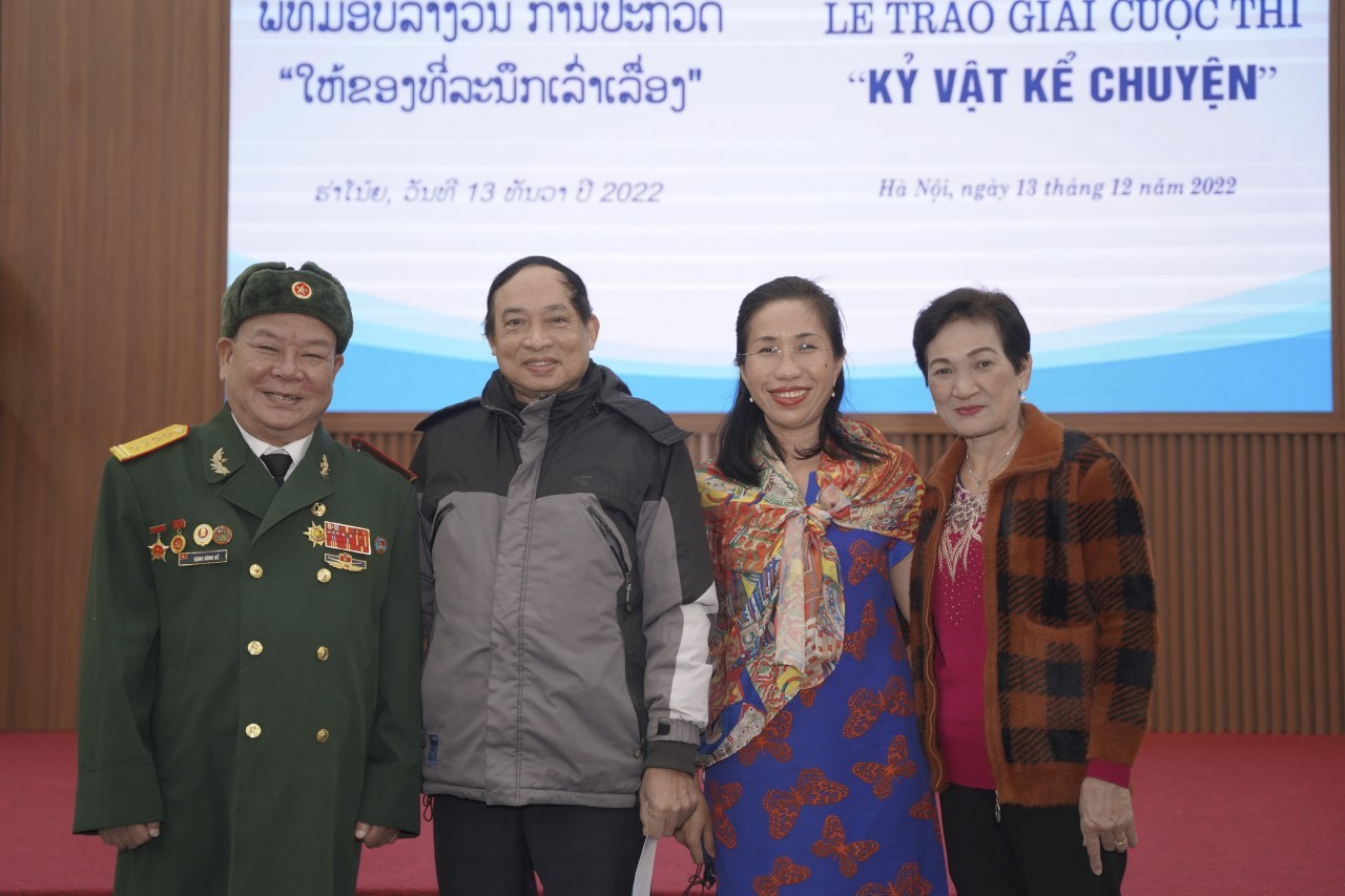 kỷ vật kể chuyện kỷ vật kể chuyện