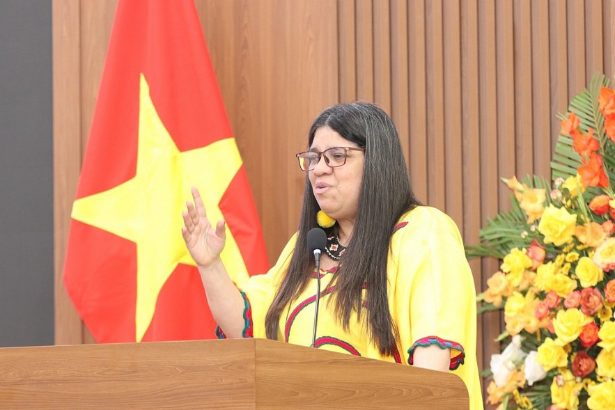 Vietnam, Venezuela Tighten Traditional Friendship, Solidarity
