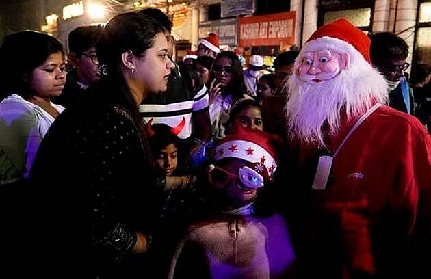 Pomp and Grandeur Return to Christmas Celebrations across India After Covid Gap Pomp and Grandeur Return to Christmas Celebrations across India After Covid Gap