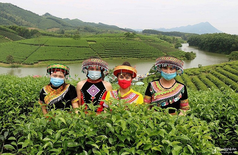 The Breathtaking Landscapes of Ban Gioc Border Area