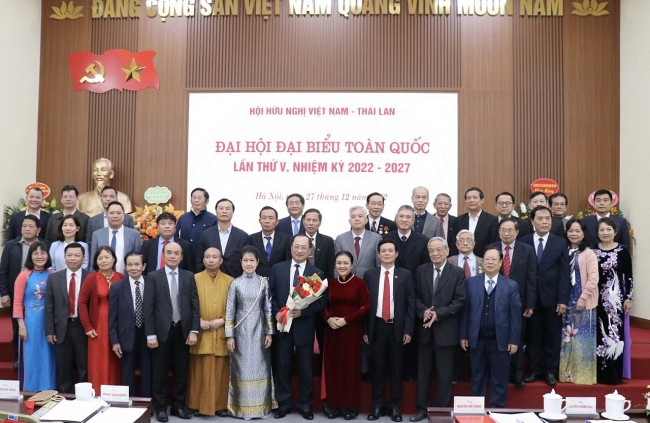 Vietnam-Thailand Friendship Association Get New Chairman for 2022-2027 Term