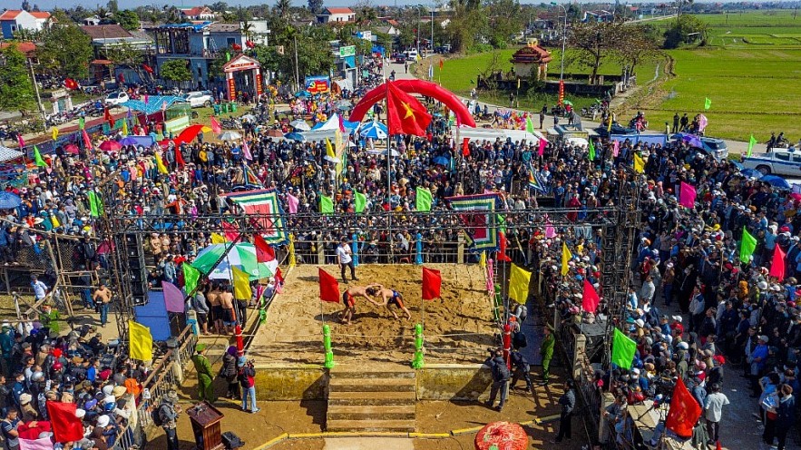 Traditional Wrestling Festival Opens In Sinh Village Traditional Wrestling Festival Opens In Sinh Village