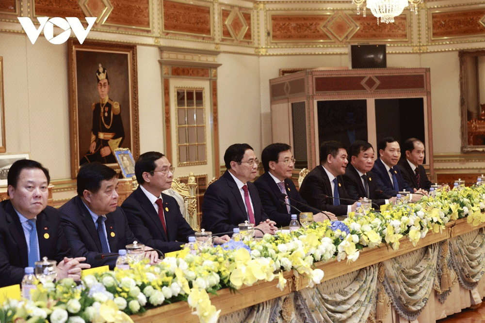 PM Pham Minh Chinh suggests Brunei create favourable conditions for Vietnamese goods to access the Brunei market.