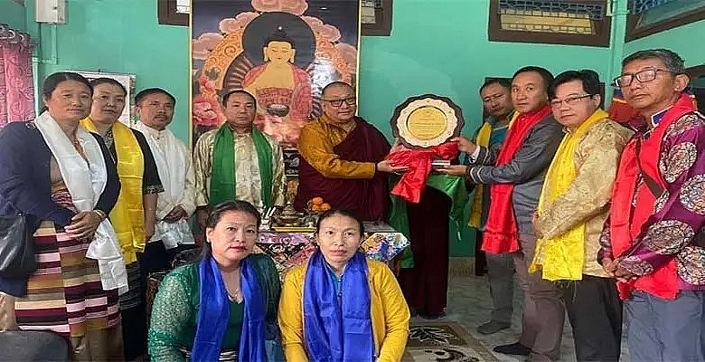 Aruachal: TMWS memebers meet Dungse Rizin Dorjee Rinpoche at Buddhist Monastery in Rangapara Assam Aruachal: TMWS memebers meet Dungse Rizin Dorjee Rinpoche at Buddhist Monastery in Rangapara Assam