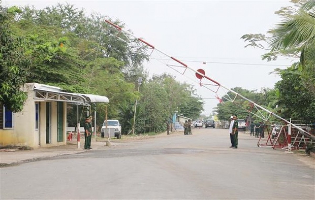An Giang Province: Vinh Xuong - Kaorm Samnor Int'l Road Border Gate Opened
