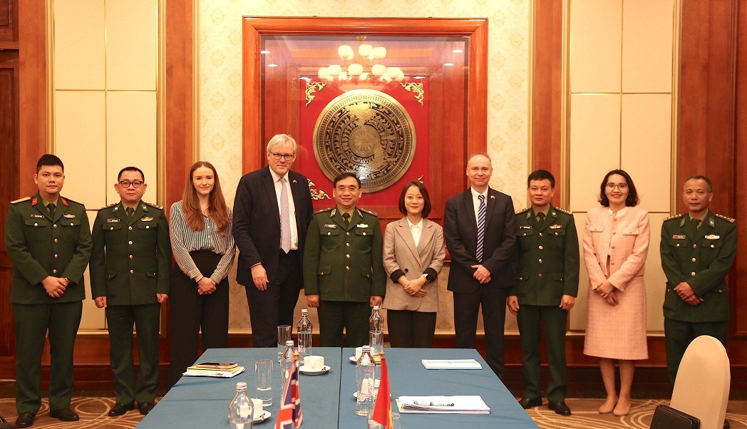 UK Envoy Visits Vietnam to Boost Collaboration on Tackling Illegal Migration, Human Trafficking