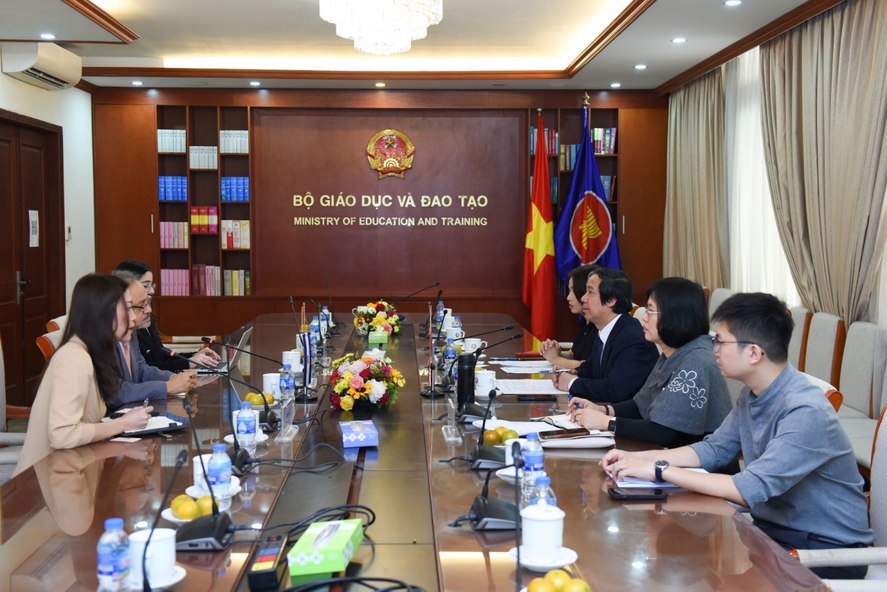 vietnam el salvador seek ways to foster educational cooperation