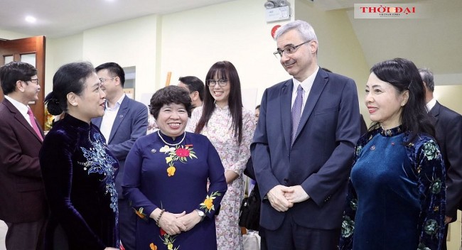 Expand Network to Promote people-to-people Exchanges Between Vietnam and France