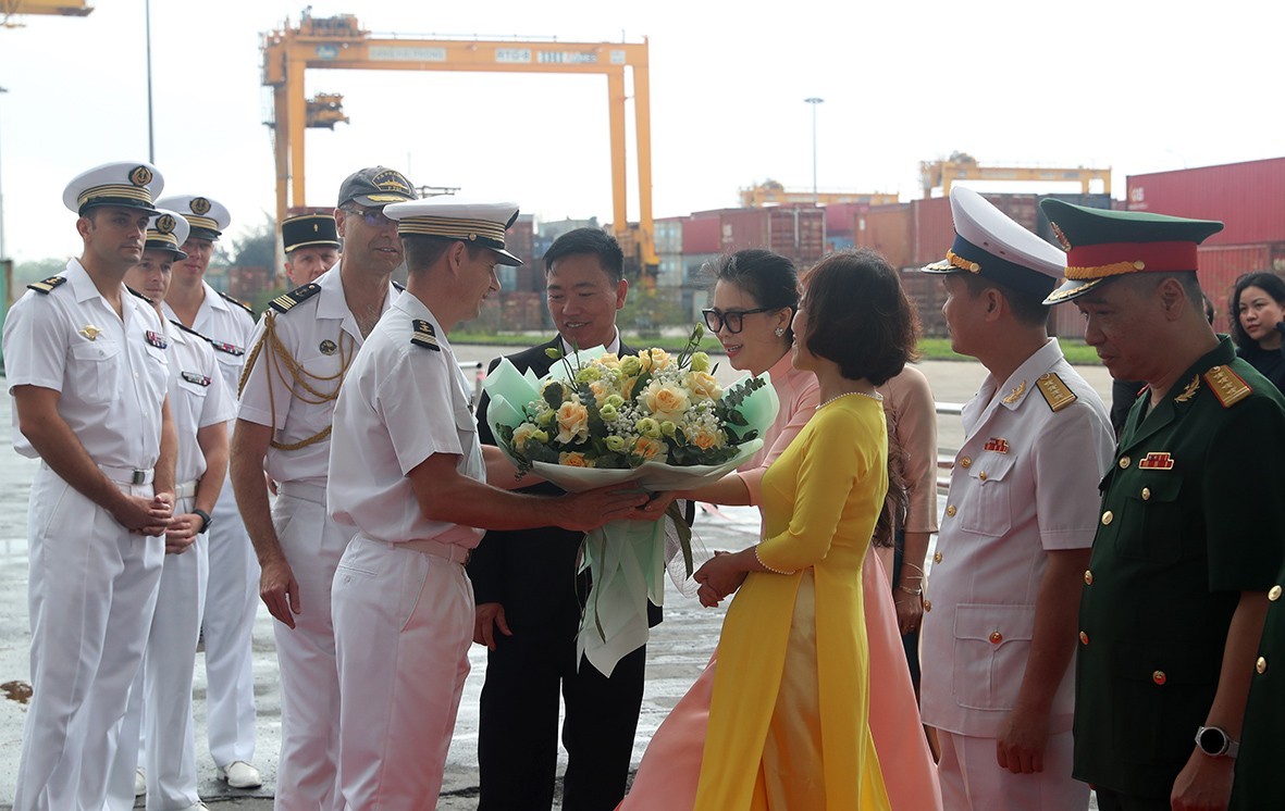 French Frigate Prairial Visits Hai Phong City