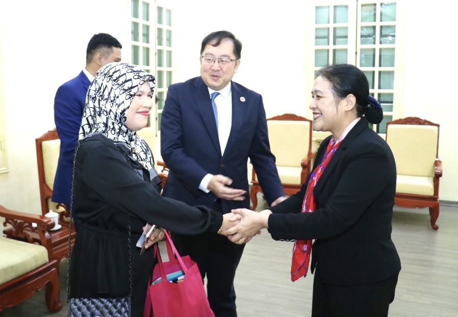Promote cooperation and partnership between Malaysian Melaka and Vietnamese Hoi An