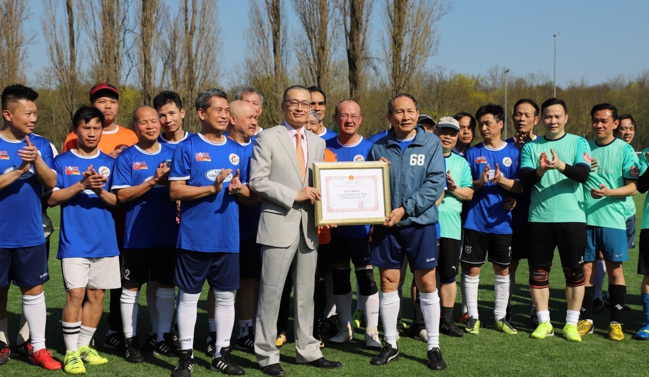 Football Exchange Promotes Cohesion Among Viet Expats in Germany