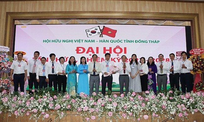 Friendship Association of Dong Thap Works to Open up Vietnam-RoK Cooperation Opportunities