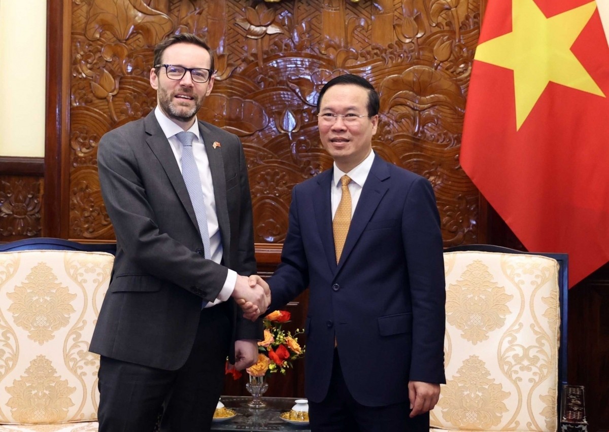 Vietnam News Today (Apr. 29): UK Keen to Work Closely with Vietnam on Renewable Energy