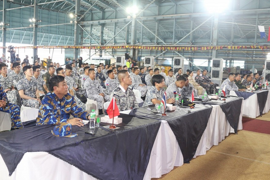 Philippines Commends Vietnam’s Participation in AMNEX 2
