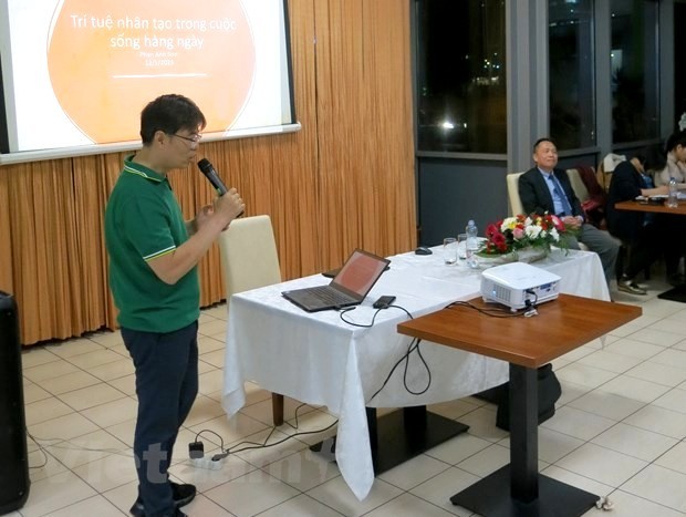 Vietnamese Intellectuals in Hungary Contribute to Homeland's Development