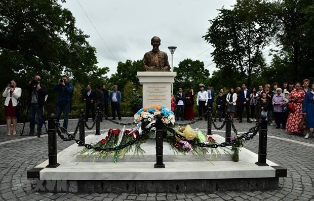 President Ho Chi Minh Monument in Vladivostok. Photo: VNA
