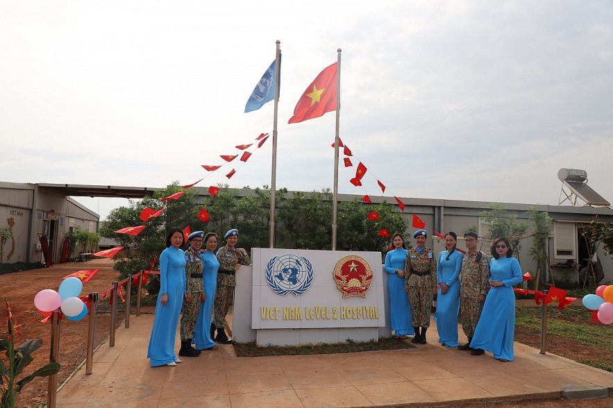 Vietnam Establishes Flagpole at UNMISS