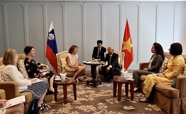 Vietnam News Today (May 23): Vietnam, Slovenia Seek to Deepen Trade, Investment Partnership