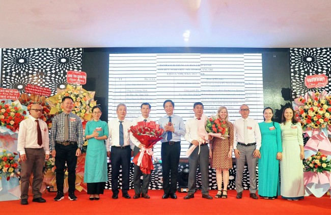 Vietnam-US Friendship Association in Quang Tri Holds First Congress