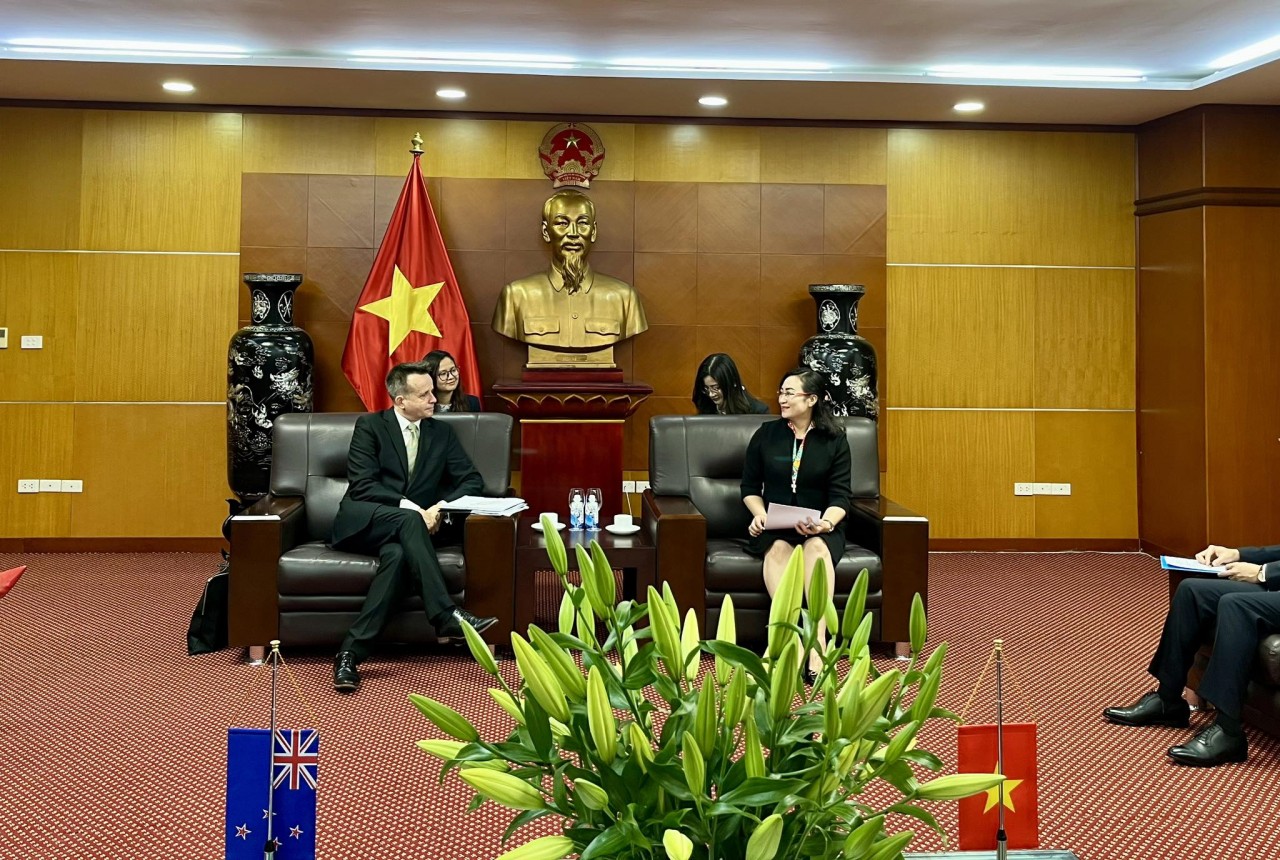 New Zealand Ministry of Foreign Affairs and Trade Deputy Secretary, Vangelis Vitalis, met with his Vietnamese counterpart, Ministry of Industry and Trade Deputy Minister, Phan Thi Thang, to traverse the broad range of issues that connect the two countries, from free trade agreements to regional and multilateral cooperation. Source: New Zealand's embassy in Hanoi