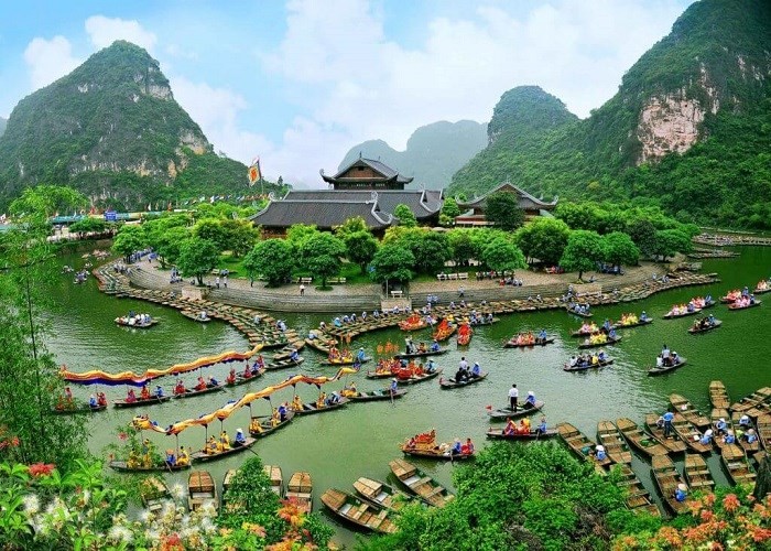 Ninh Binh among World's Top 10 Best Hidden Family Vacation Spots