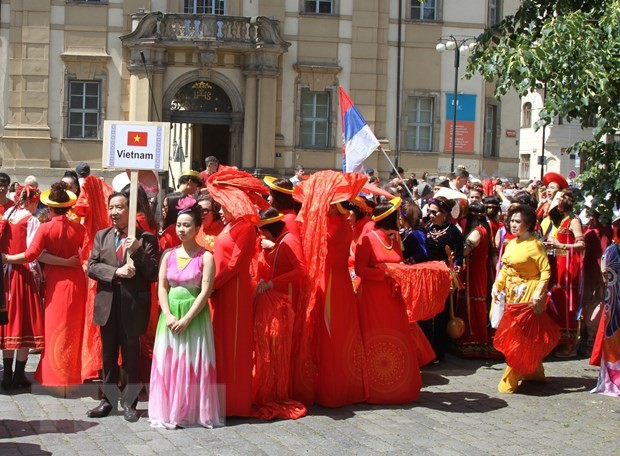 Vietnamese Culture Introduced at Czech Ethnic Minority Festival