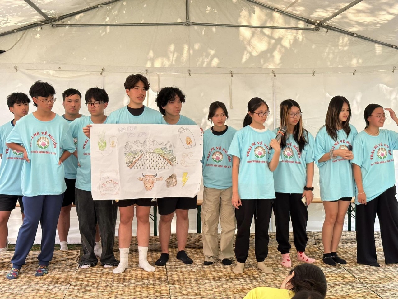 OVs Hold "Returning to the Roots" Summer Camp in Czech Republic