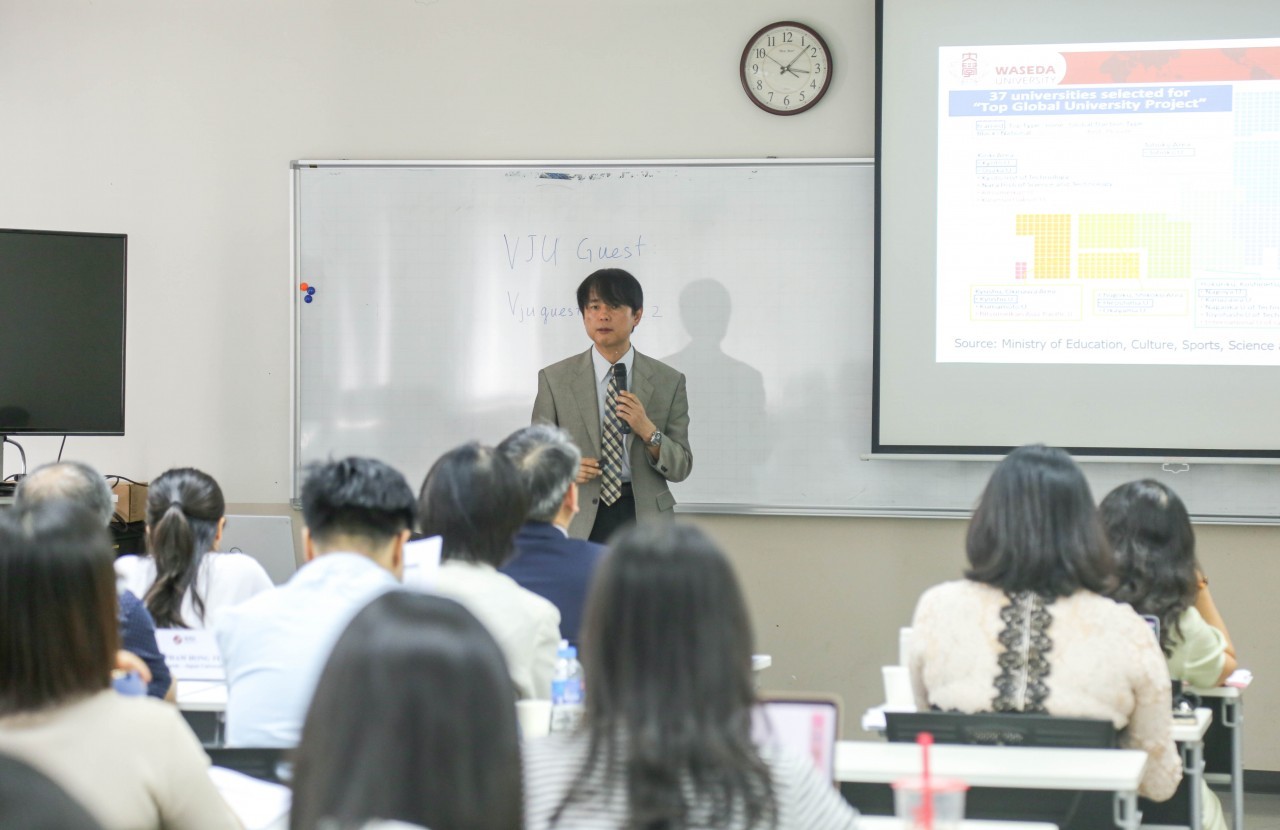 international experts appreciate vietnams contribution to universities in asean