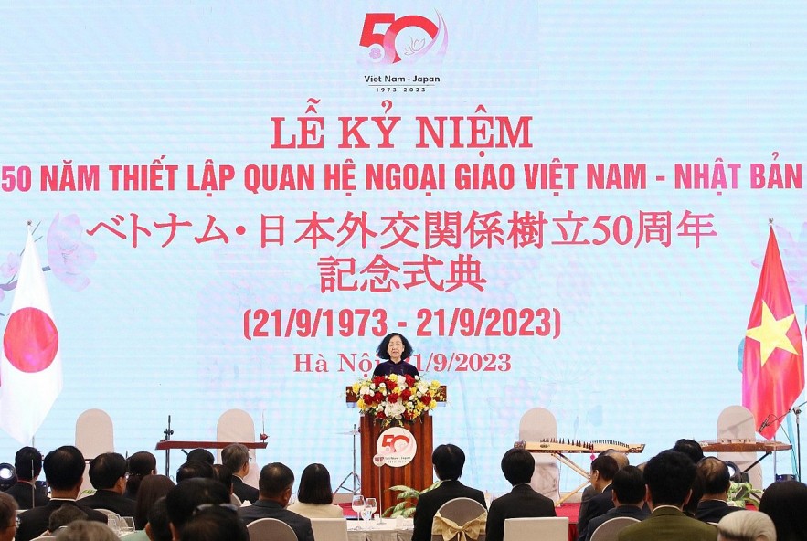 Vietnam-Japan Bolster Bilateral Relations