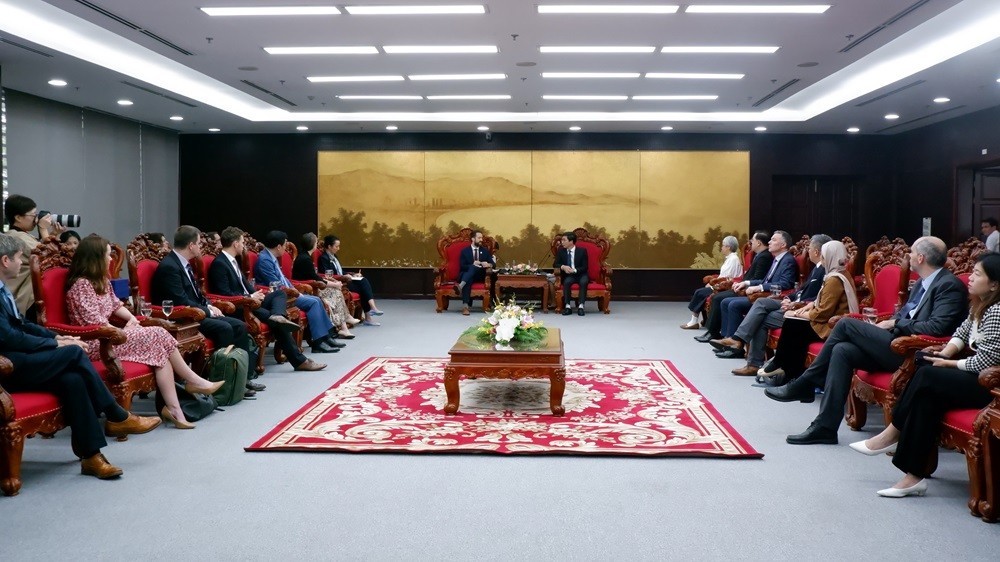 da nang hopes to promote cooperation with uks educational institutions