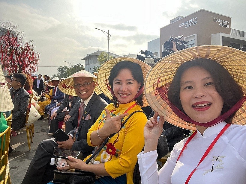 Vietnam Focuses on Attracting Domestic, Foreign Talents