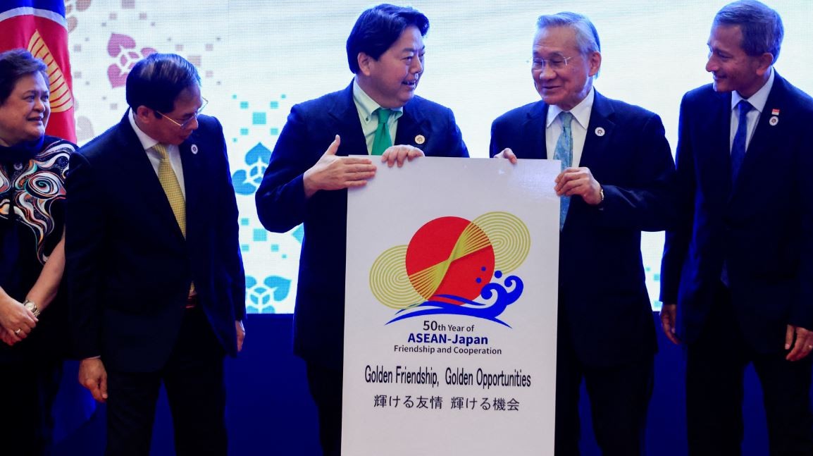 vibrant activities to celebrate asean japan 50 years of relations