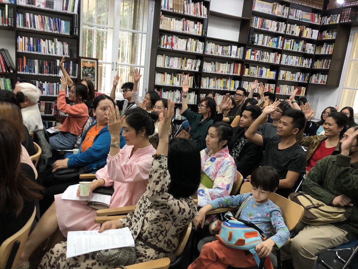 book discussion on japanese culinary culture entices hanoi readers