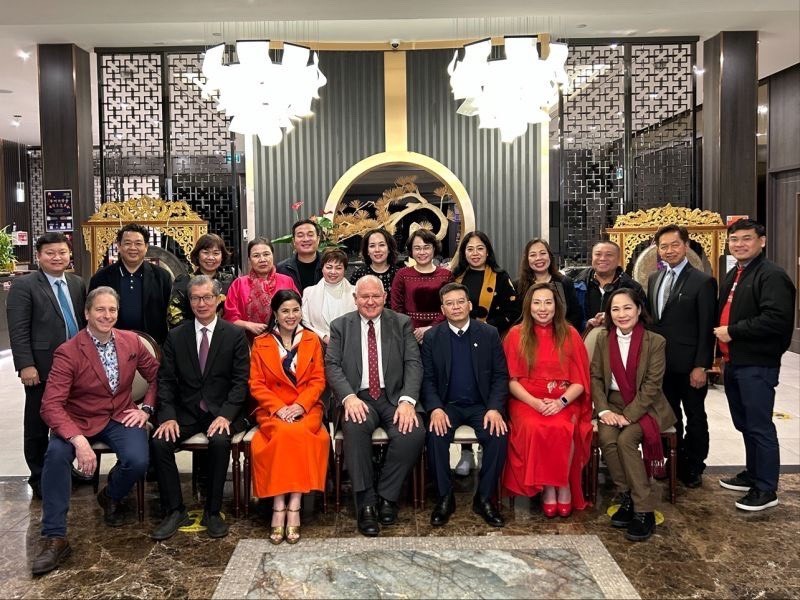 promote cooperation and people to people exchange between vietnam and canada