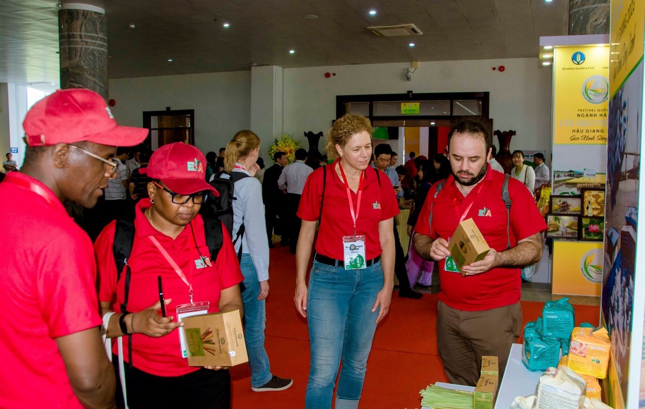 vietnam africa hold talk in supporting food system transformation